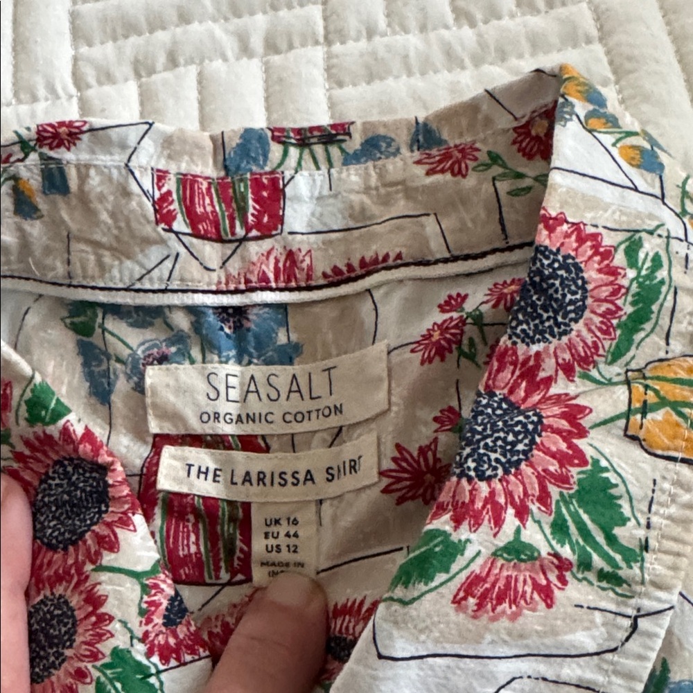 Floral Button Down Shirt - Multicolor - Picture 2 of 7